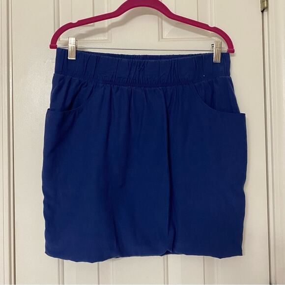 OLD NAVY • Blue Elastic Waistband Pull On Mini Skirt w/ Pockets - Picture 2 of 5